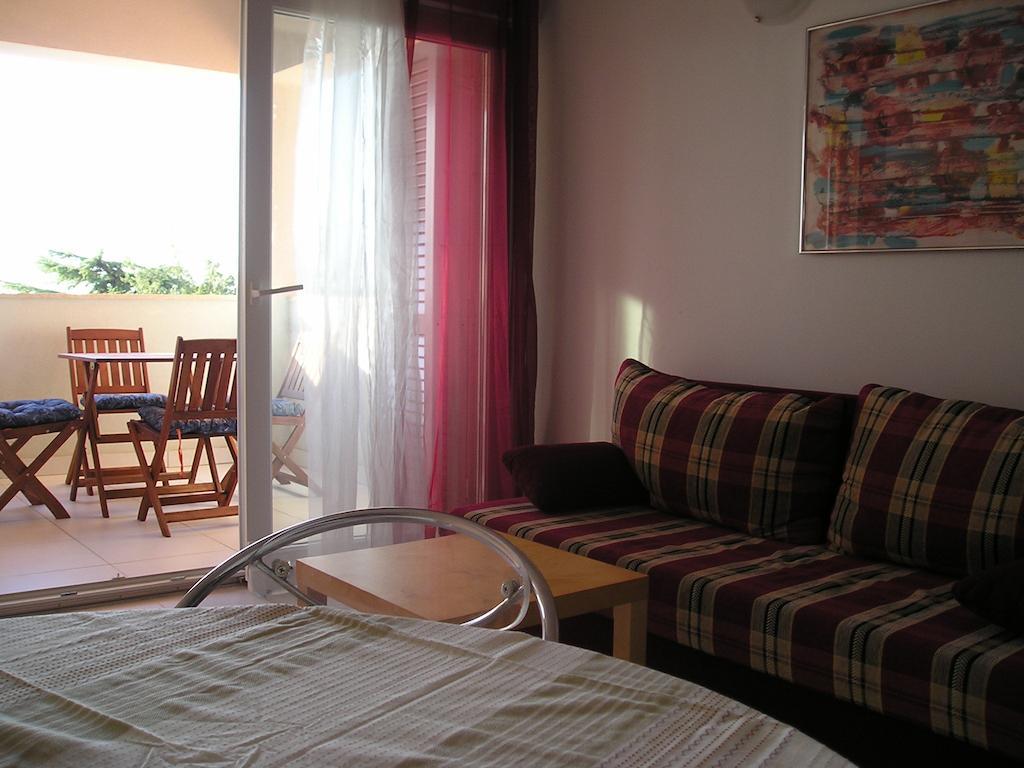 Apartments Henc Novigrad  Room photo